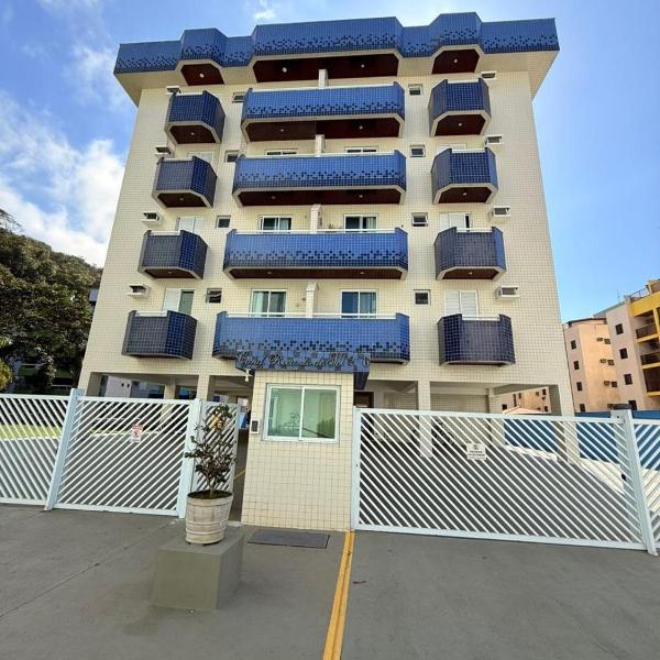 Apartamento novo em localização privilegiada na Praia Grande com ar condicionado e piscina