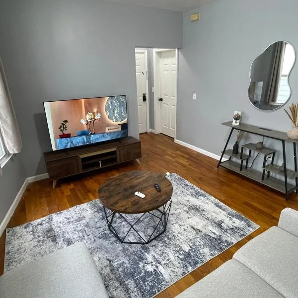 Cozy Getaway stay in Newark, New Jersey – hotel w mieście Newark