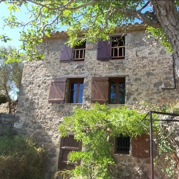 Le Refuge des Garrigues, khách sạn ở Fraissé-des-Corbières