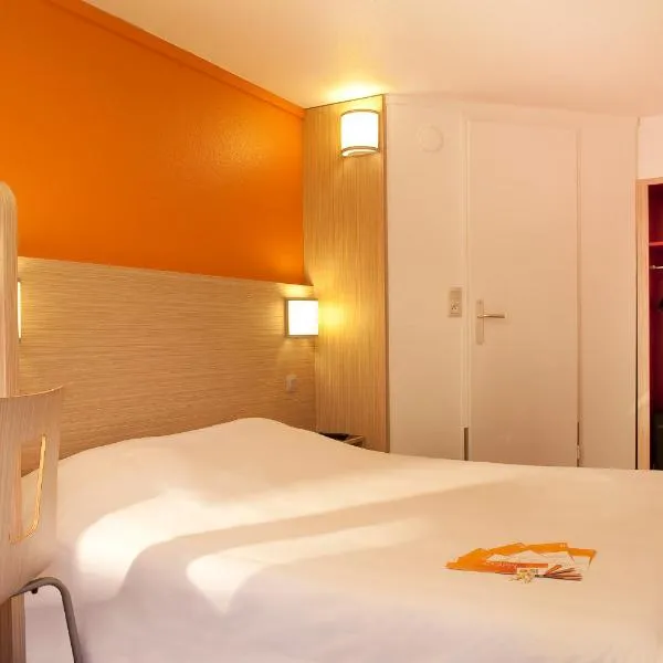 Première Classe Montélimar Nord - A7 sortie 17 – hotel w mieście Les Tourrettes