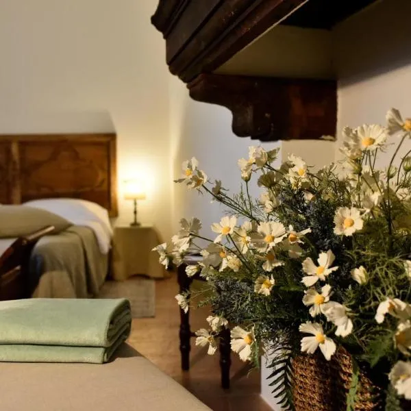 Dimora Storica La Corte Delle 4 Stagioni, hotell i Ozzano Monferrato