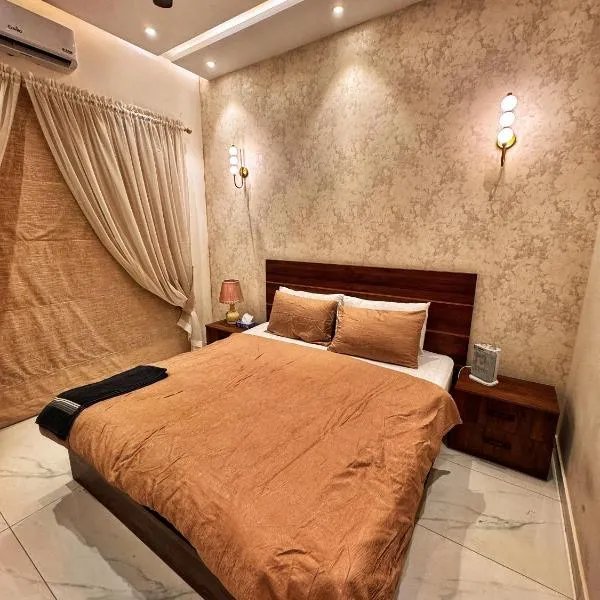 라호르에 위치한 호텔 Private Rooms Near Raya - DHA Phase 6 Sector D Lahore