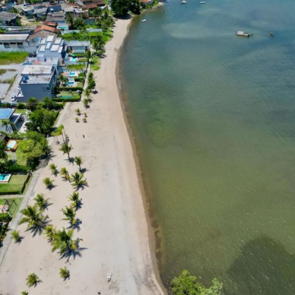 Casa de praia em condomínio