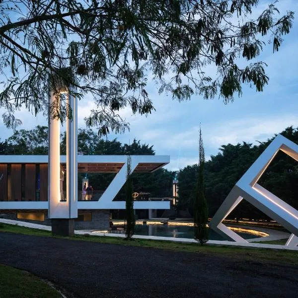 Nebulae Boutique Stay, hotell sihtkohas Heredia