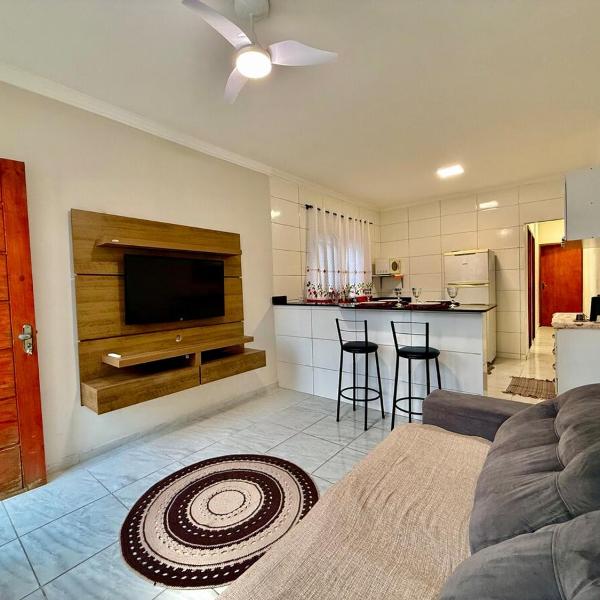 Casa Linda e Confortável com Suíte - Foto 3