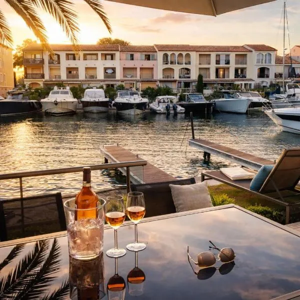 Grande Villa de 130 m2 avec SPA et amarrage privé 14x8M, hotel v destinácii Grimaud