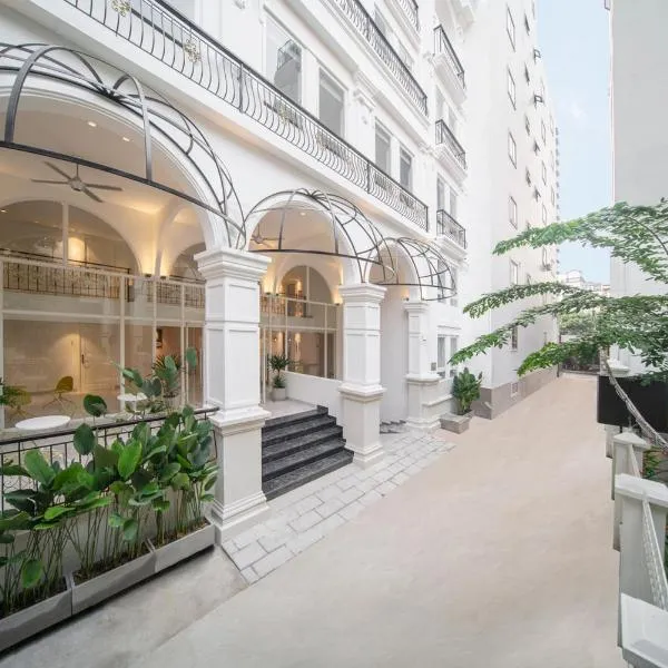 M Village Cửu Long