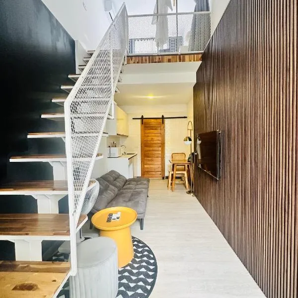 Pai Cheese cottage -on bar street & 100m to walking street – hotel w mieście Pai