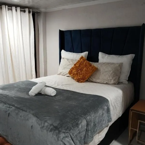 Soshanguve Lux Tk and Buhle Complex, hotel a Soshanguve