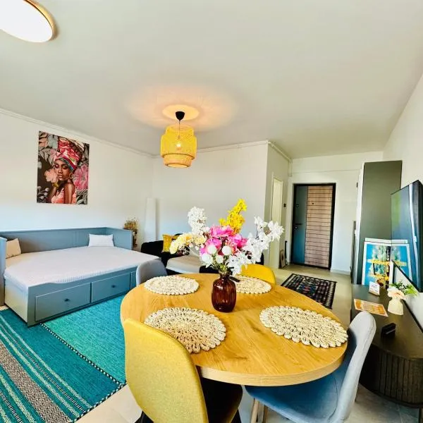 Caro Studio, hotel din Tunari