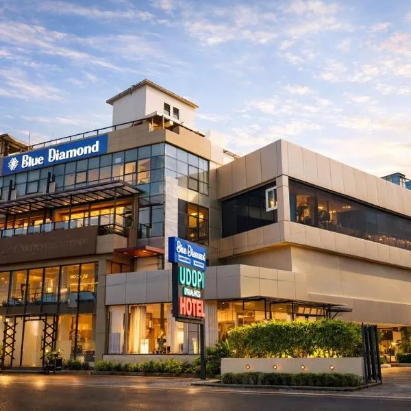 Blue Diamond Residency, hotel sa Perintalmanna