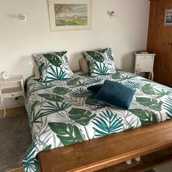 Les Chicoufs: Saujon şehrinde bir otel