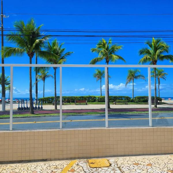 Frente à Praia, 2 Quartos, vista lateral para o mar, garagem, Wi-Fi