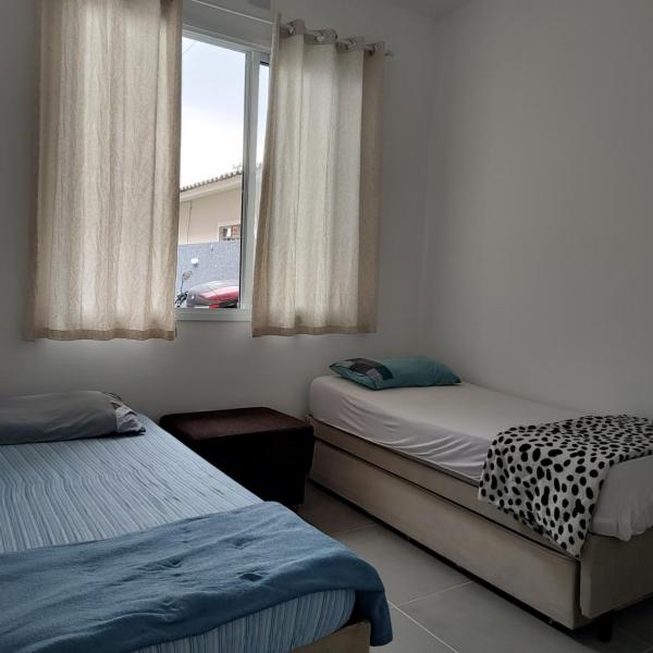 Casa no Litoral para 8 Pessoas com Churrasqueira e Suíte - Foto 2