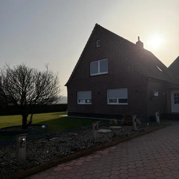 Ferienwohnung Weitblick，Großheide的飯店