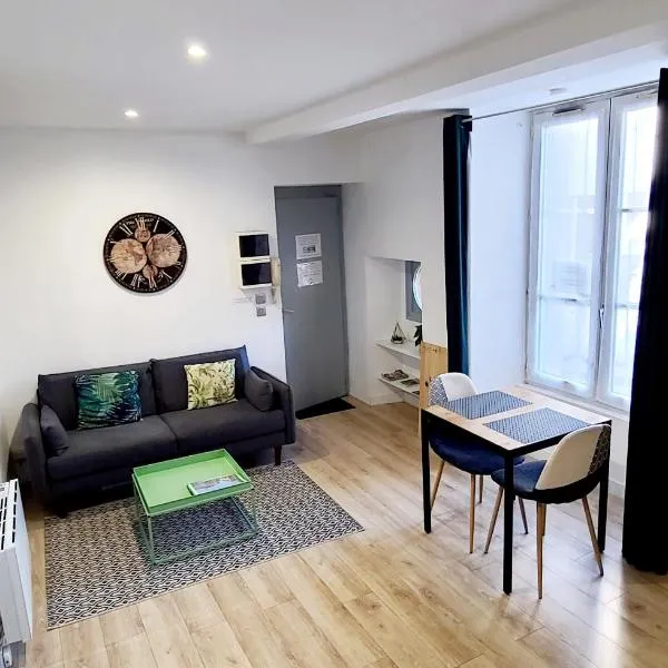 Appart Saint Cyprien + Parking privatif, hotel din Poitiers