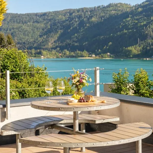 Lake Lodge Ossiacher See، فندق في أنينهايم