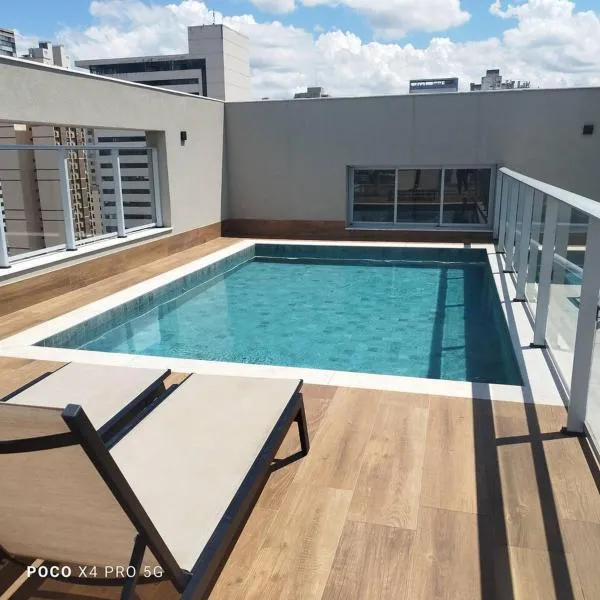 Luxo e conforto, completo com piscina, sauna, academia, hotel in Belo Horizonte