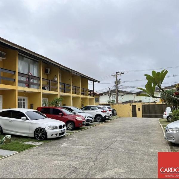 Village em Patamares 1 quarto a 500m da praia