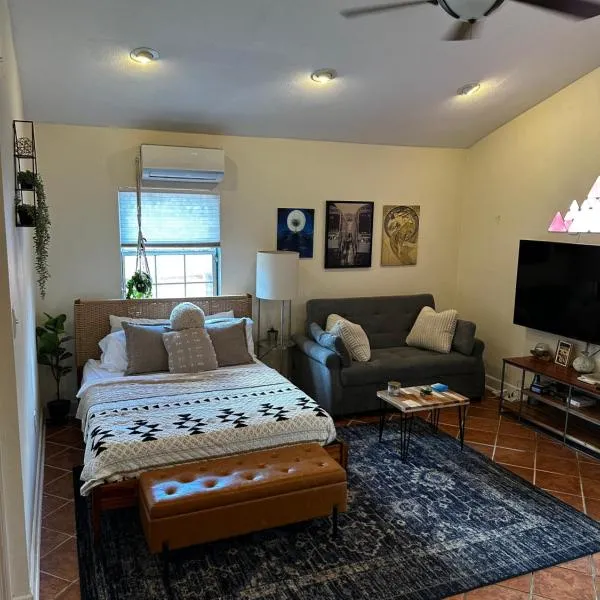 Lofty Dreams B&B, studio near Disney & Universal, Hotel in Orlando