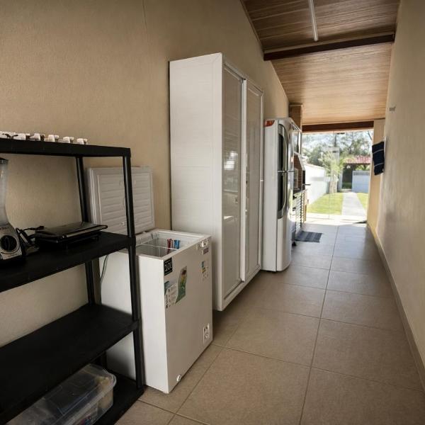 Casa na Praia com Piscina Aquecida, Privativa e Acessivel - Foto 2