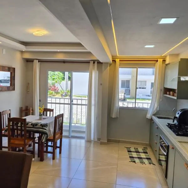 Apartamento com Conforto e Silêncio a 2,5km do Centro Histórico, ξενοδοχείο σε Παρατί