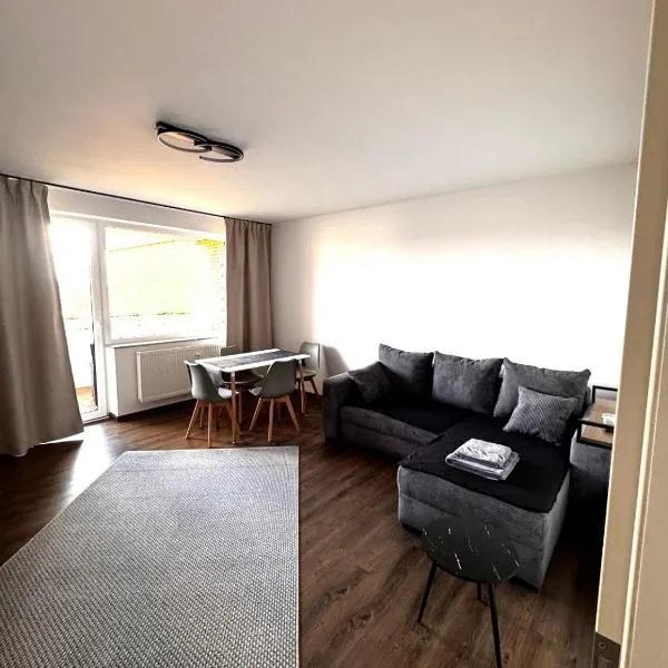 Gesamte Unterkunft 2 Zimmer Wohnung in Isernhagen, hotell i Hannover