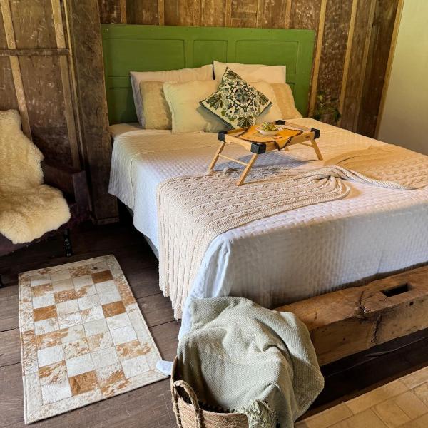Air-conditioned cabin with fireplace and hot tub! - Foto 3