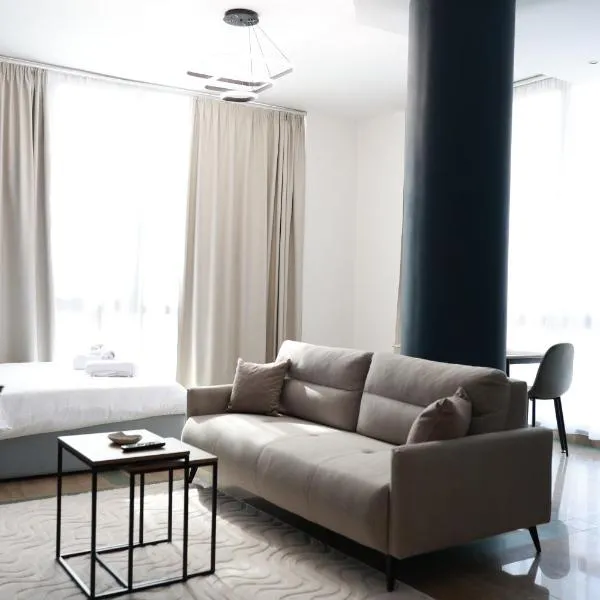 Palm Vista Retreat, hotel in Durrës