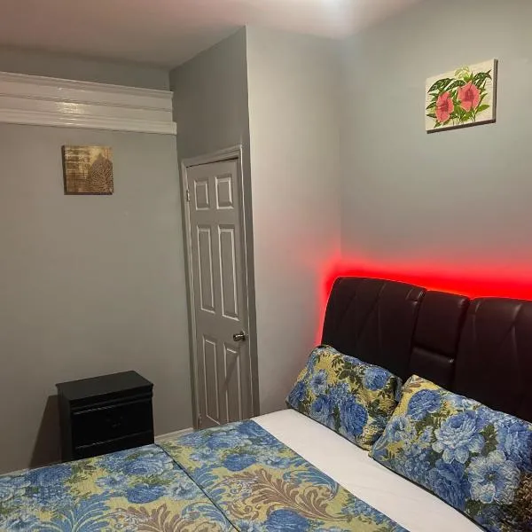 Grove#9, hotelli kohteessa Irvington