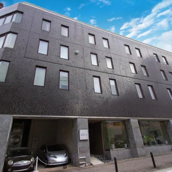 Hotel FUK O, hotel i Fukuoka