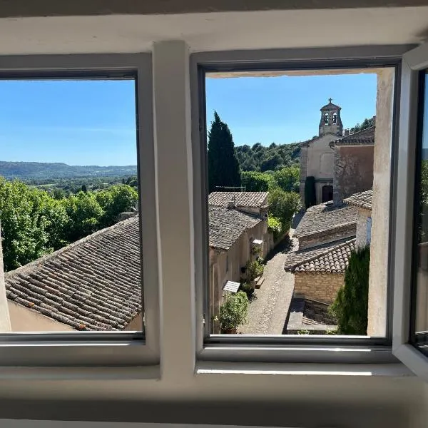 Magic views in paradise – hotel w mieście Joucas