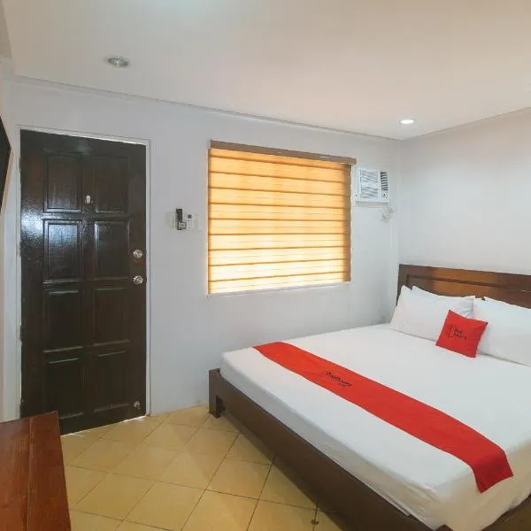 RedDoorz at Davids Travellers Inn Cavite, hotell i General Trias