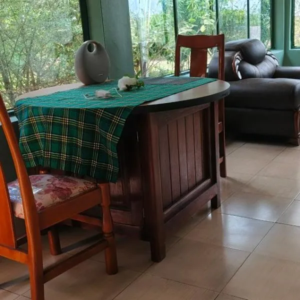 Pross Residence, Hotel in Masindi