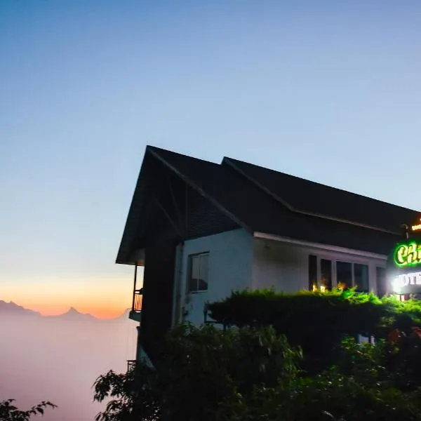 Chill Berg Resort - Bodimettu, hotelli Thenissä