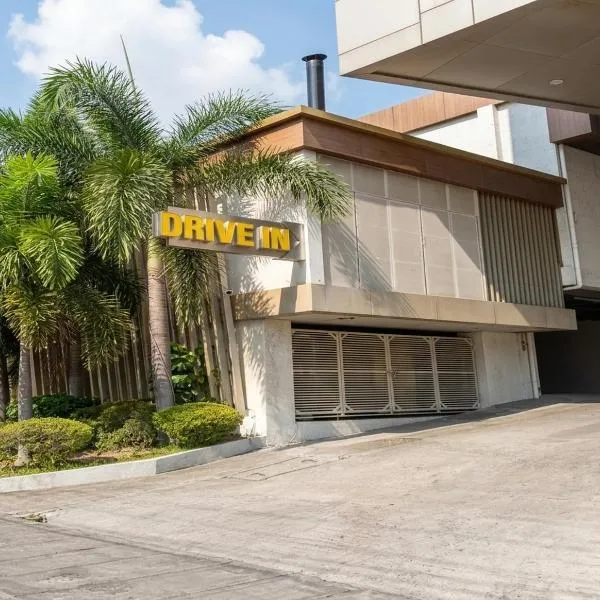 Collection O Drive Inn Motel, hotel v destinácii Pampang