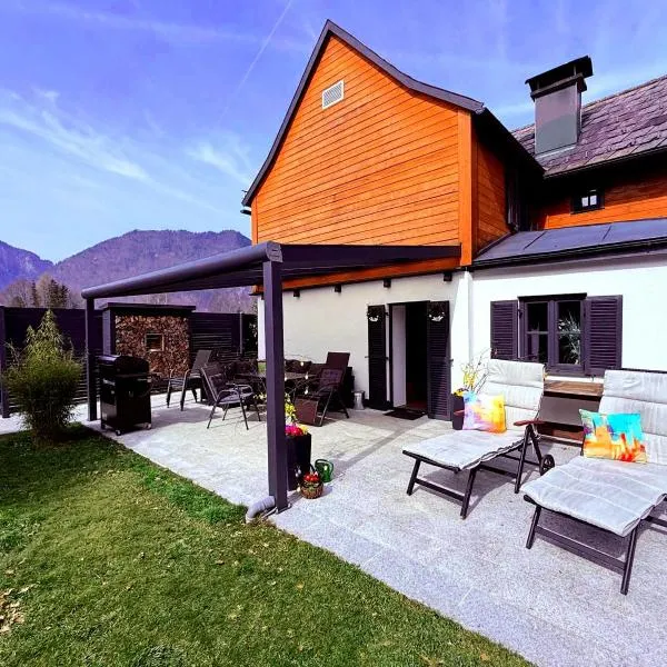 Ferienhaus TraunseeStrand, hotel din Ebensee