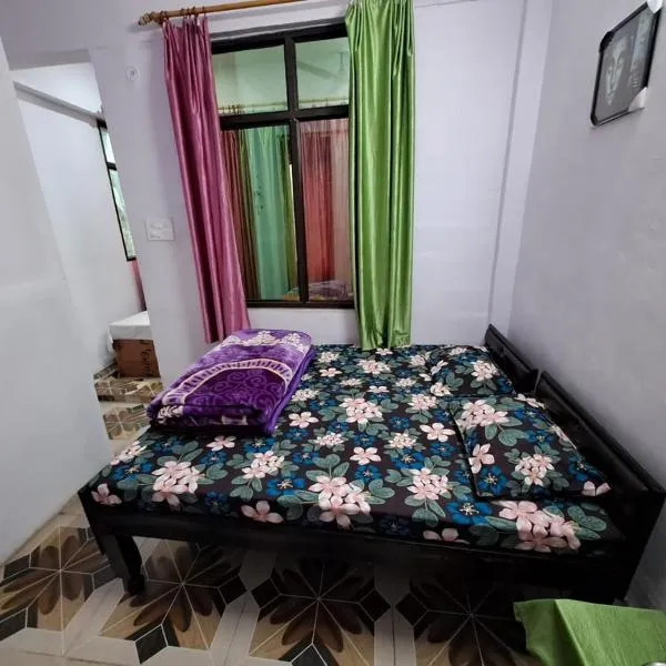 Hotel Himalayan dews, отель в городе Ukhimath