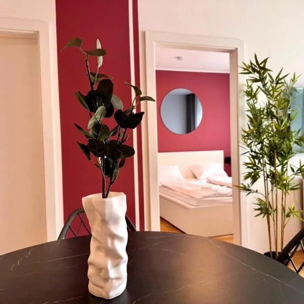 M2Suites by BestChoice - Messe - Parking - Self-Check-in, hotel in Graz