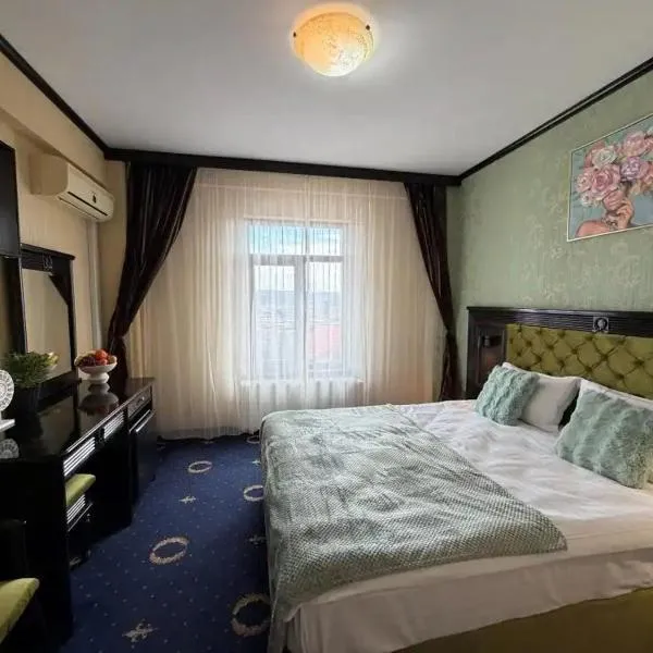 Hotel Ambasador, khách sạn ở Valea Lupului