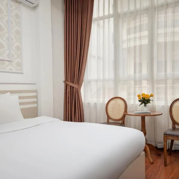 The Lake Silk Hotel & Travel, hotel di Hanoi