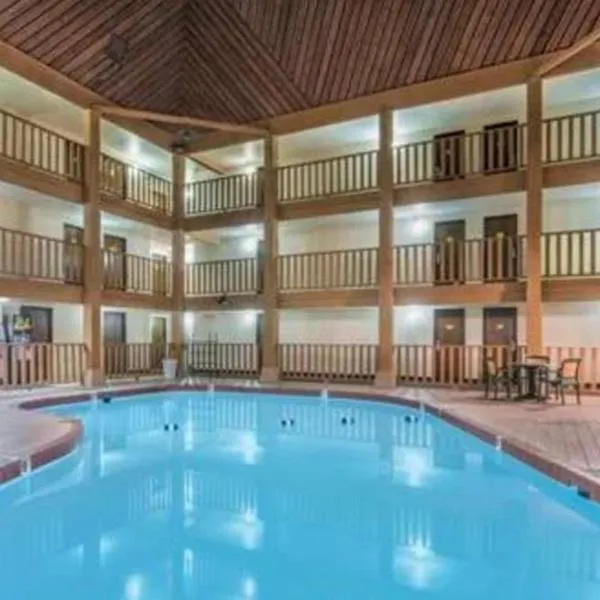 Viesnīca FairBridge Inn & Suites Spearfish pilsētā Spīrfiša