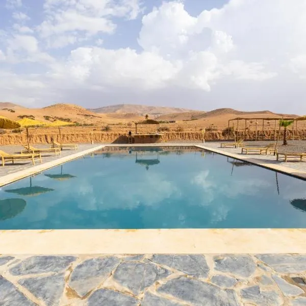 Be Nomad Agafay Camp, hotel a El Karia