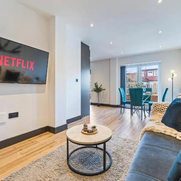 Modern 2-Bed Apartment 30 mins from Central London, hotel di Finchley