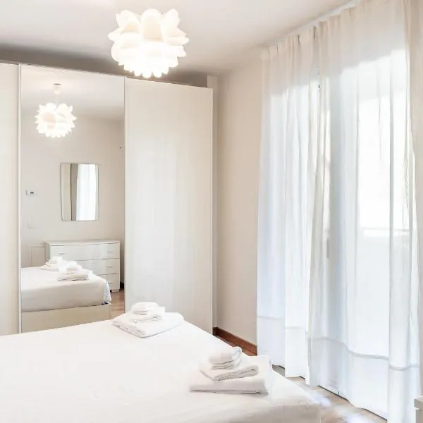 BeCo Sempione New Apartment، فندق في ميلانو