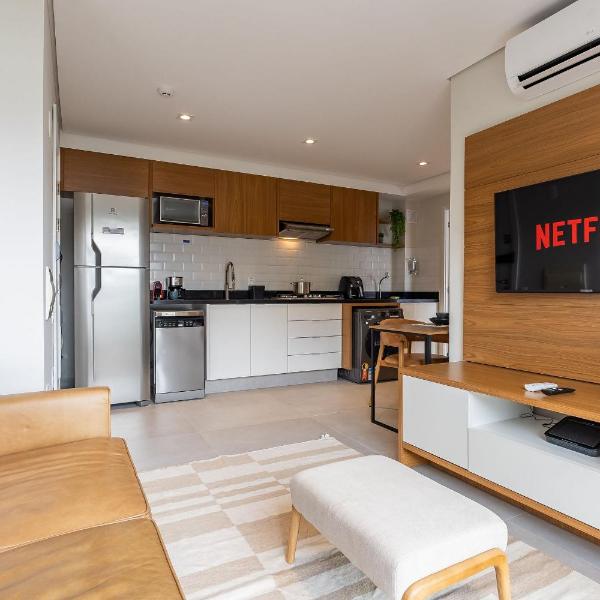 Apê Moderno com 1 quarto em Moema