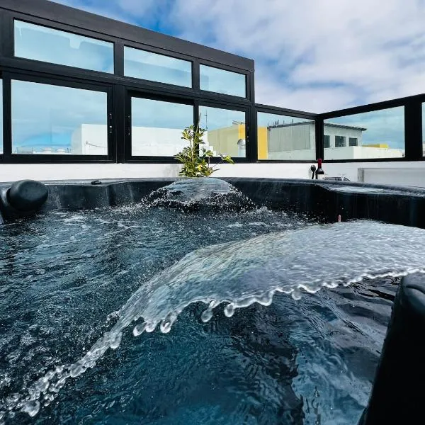 Atlantic Green 4 Apartment, Terrace, Solarium and Spa, hotel a Cotillo