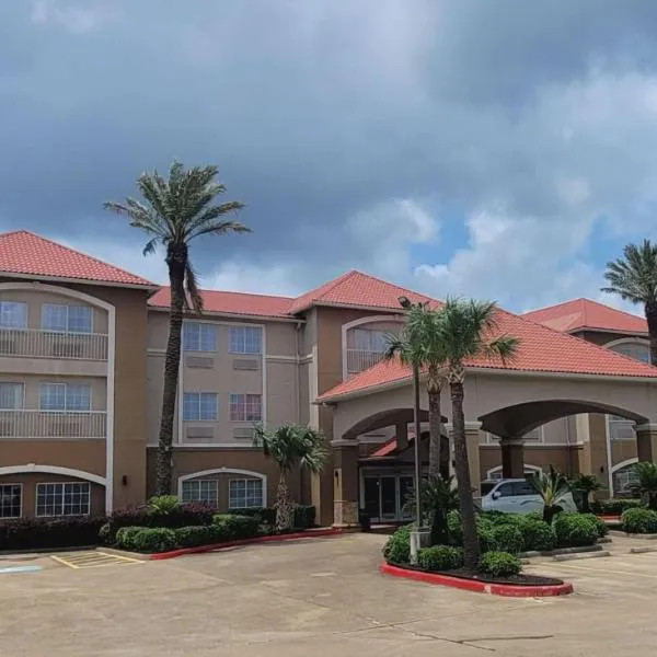 Kemah Edgewater Hotel, SureStay Collection by Best Western، فندق في سيبروك