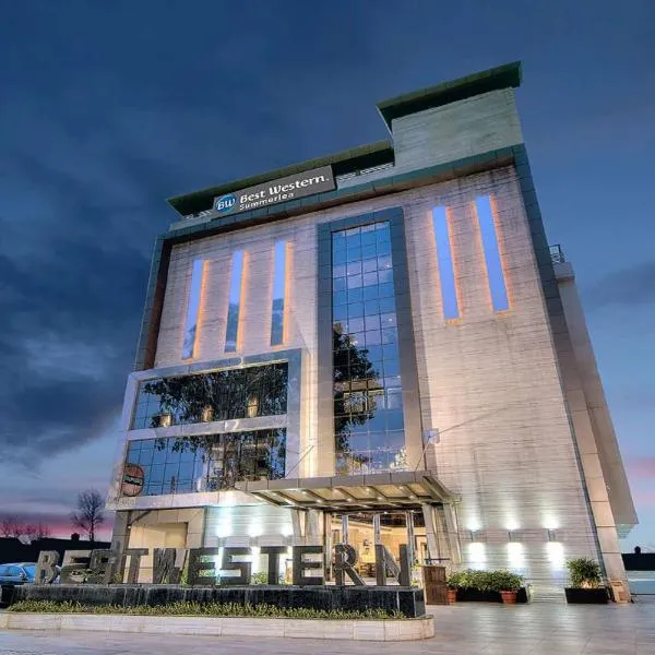 Best Western Summerlea, hotel sa Jalandhar