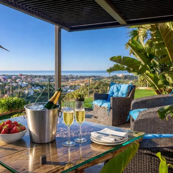 베나아비스에 위치한 호텔 Alta Luminara Boutique Residence Sea View Terraces Marbella Hills